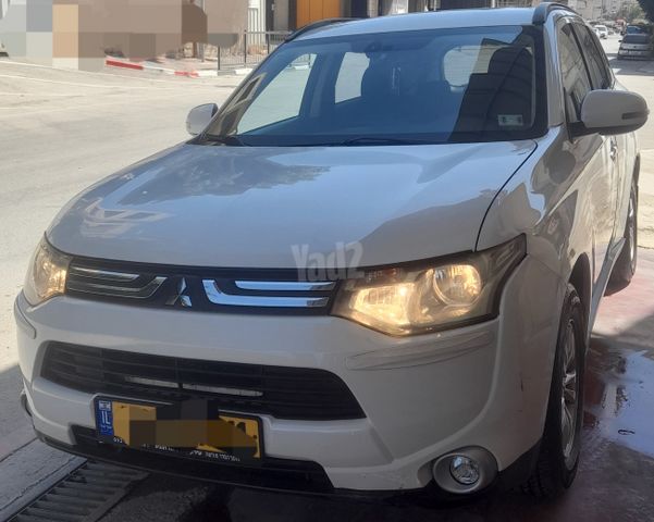 מיצובישי אאוטלנדר