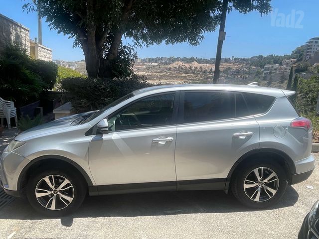 טויוטה RAV4