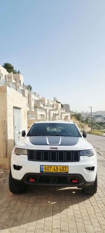 ג'יפ גרנד צ'ירוקי