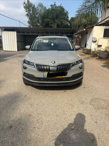 מודעת רכב סקודה קארוק
