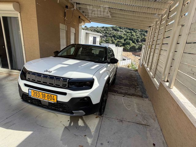 מודעת רכב ג'יפ אוונגר