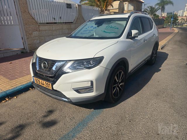 ניסאן אקס טרייל