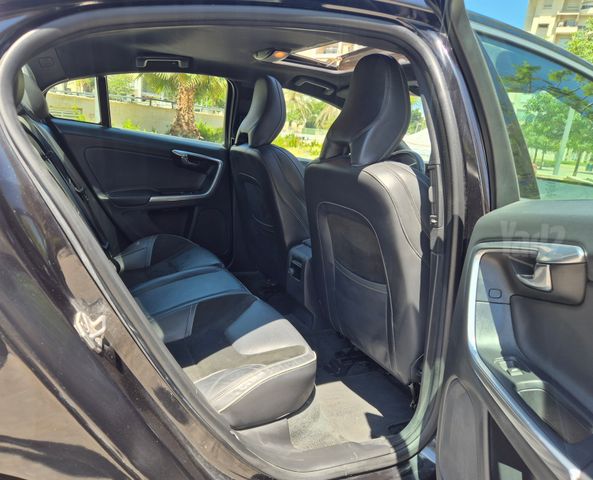 וולוו S60