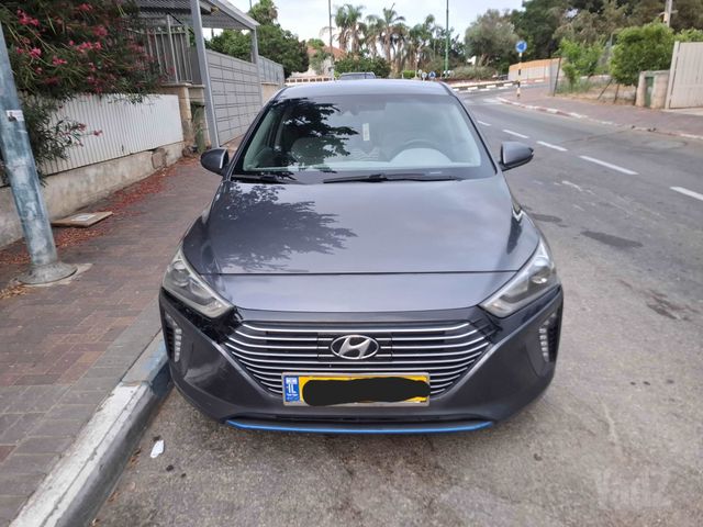 יונדאי איוניק