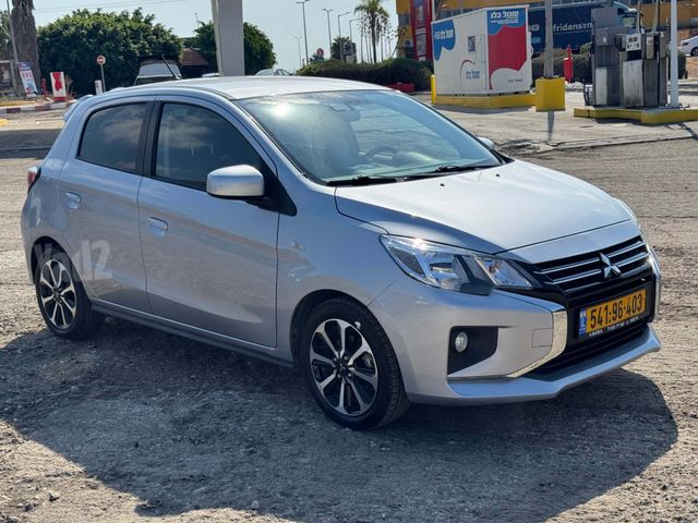 מיצובישי ספייס סטאר