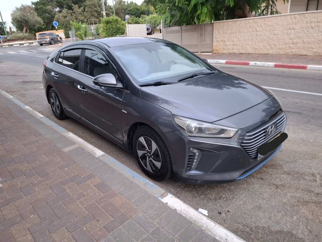 מודעת רכב יונדאי איוניק