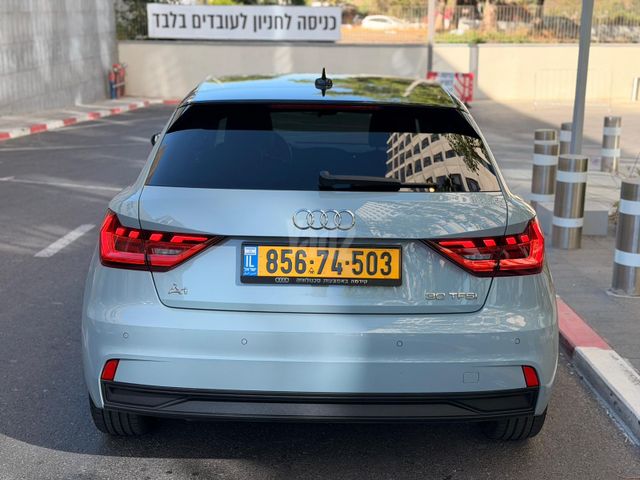 אאודי A1