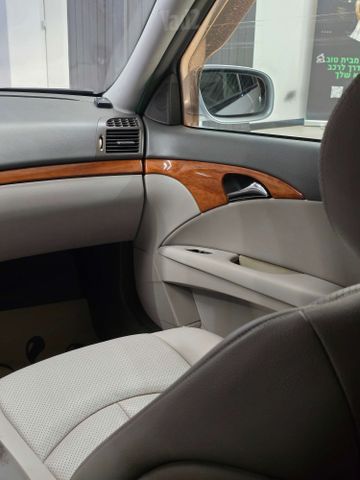 מרצדס-בנץ E-class