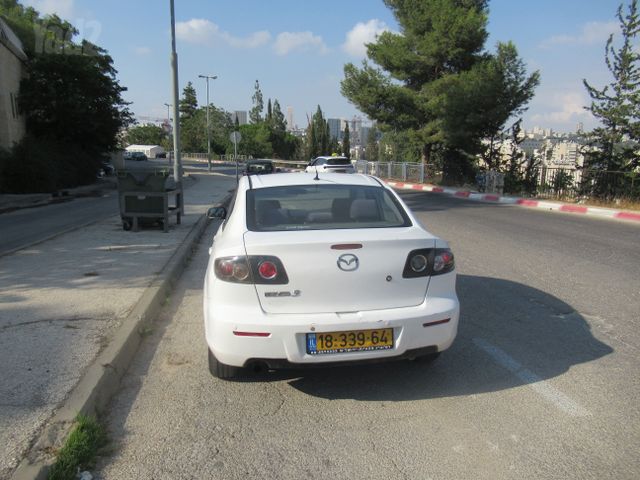 מאזדה 3