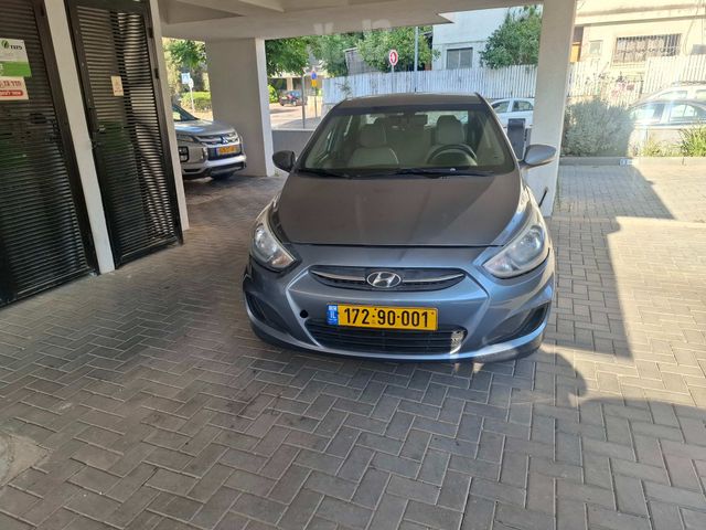 יונדאי אקסנט i25