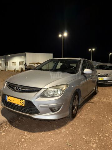יונדאי i30