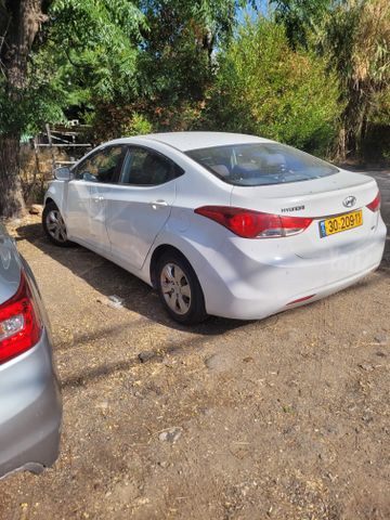יונדאי I35