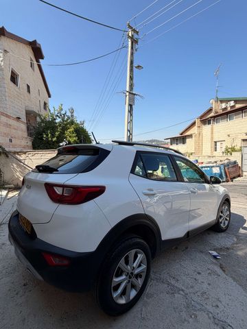 קיה סטוניק