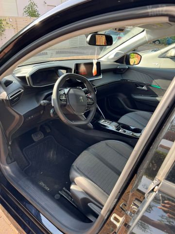 פיג'ו 208