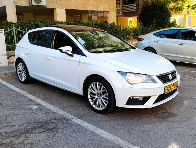 סיאט לאון