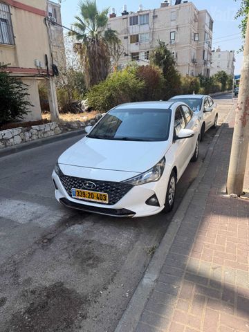 יונדאי אקסנט i25