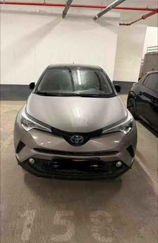 מודעת רכב טויוטה C-HR