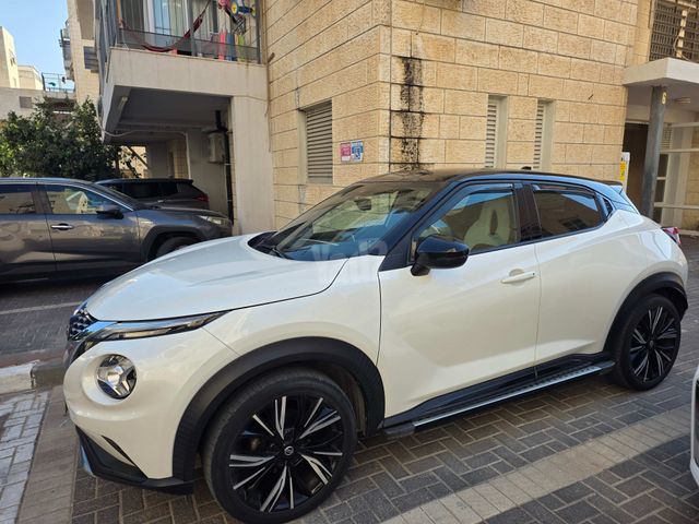 ניסאן ג'וק