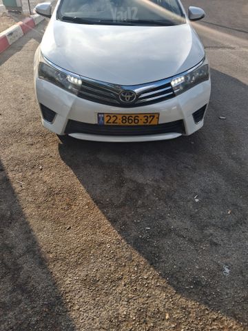טויוטה קורולה