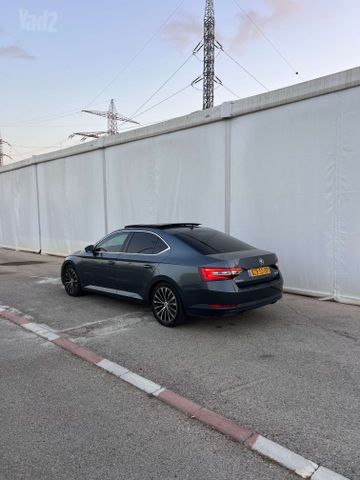 מודעת רכב סקודה סופרב