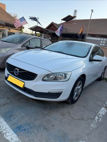 וולוו S60