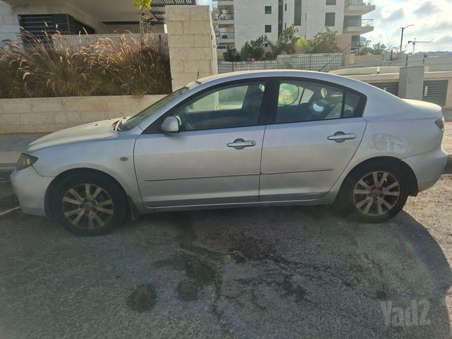 מאזדה 3