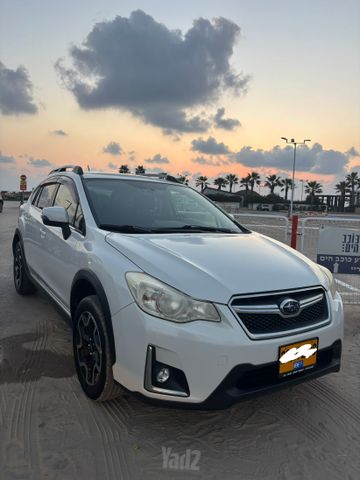 מודעת רכב סובארו XV