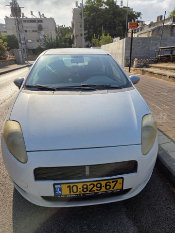 מודעת רכב פיאט פונטו