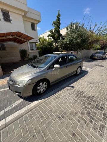 הונדה סיוויק