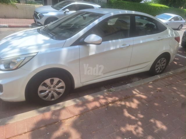 יונדאי אקסנט i25