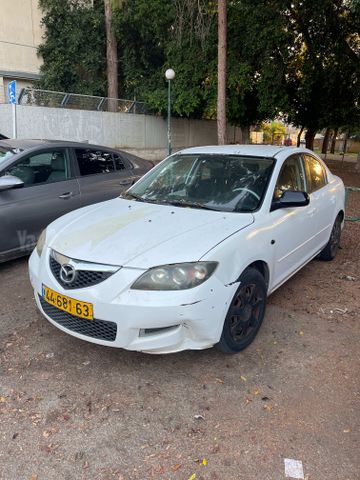 מאזדה 3