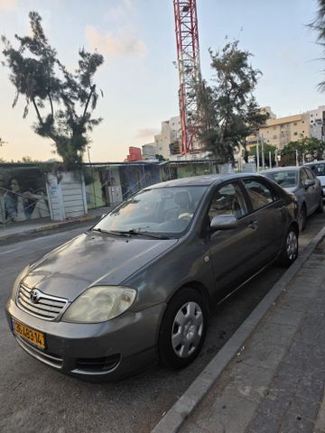 טויוטה קורולה