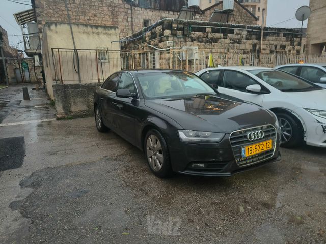 אאודי A4
