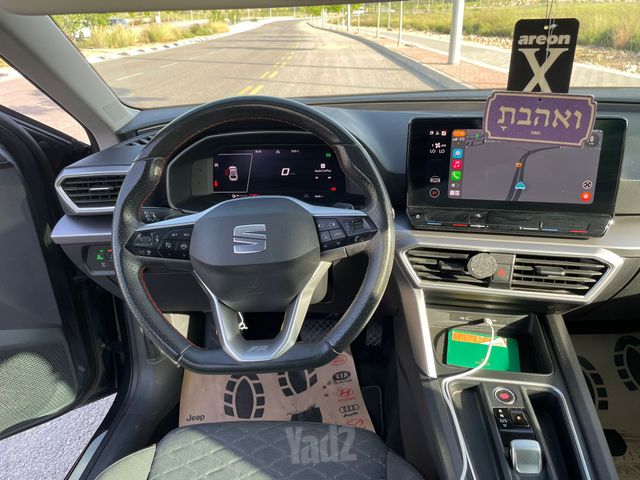 סיאט לאון