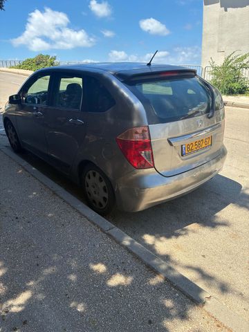 הונדה FR-V