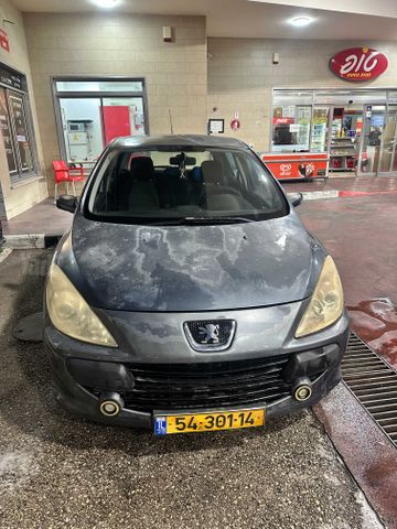 פיג'ו 307