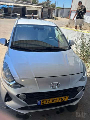 יונדאי i10