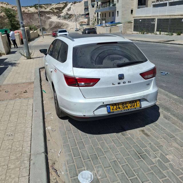 סיאט לאון