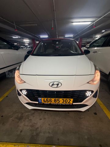 יונדאי i10