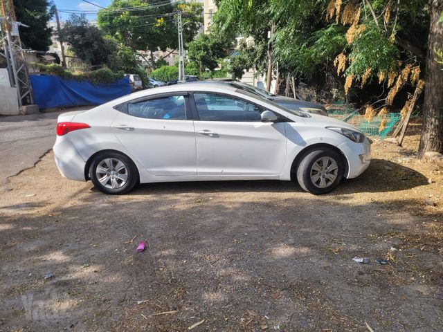 יונדאי I35