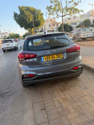 יונדאי i20