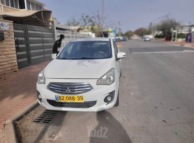 מודעת רכב מיצובישי אטראז'