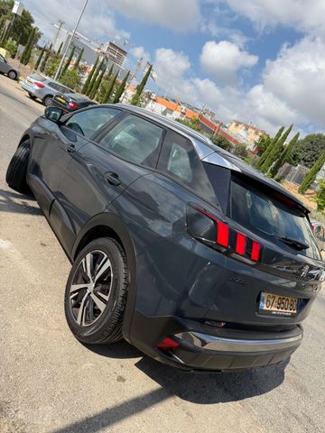 מודעת רכב פיג'ו 3008