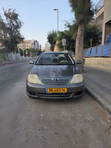 טויוטה קורולה