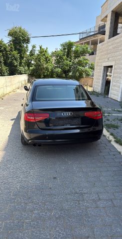 מודעת רכב אאודי A4