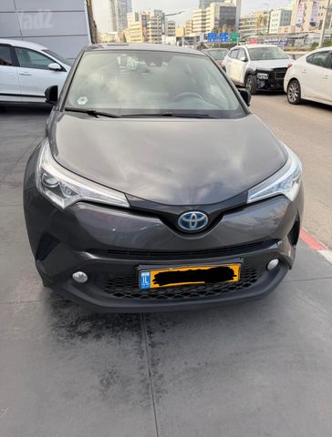 טויוטה C-HR