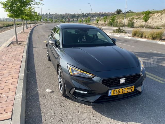 סיאט לאון