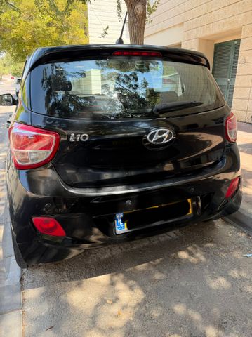 יונדאי i10