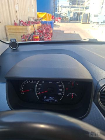 יונדאי i10