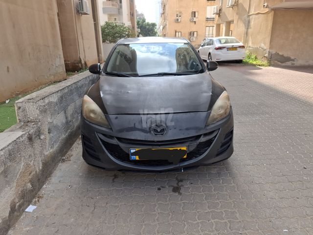 מאזדה 3